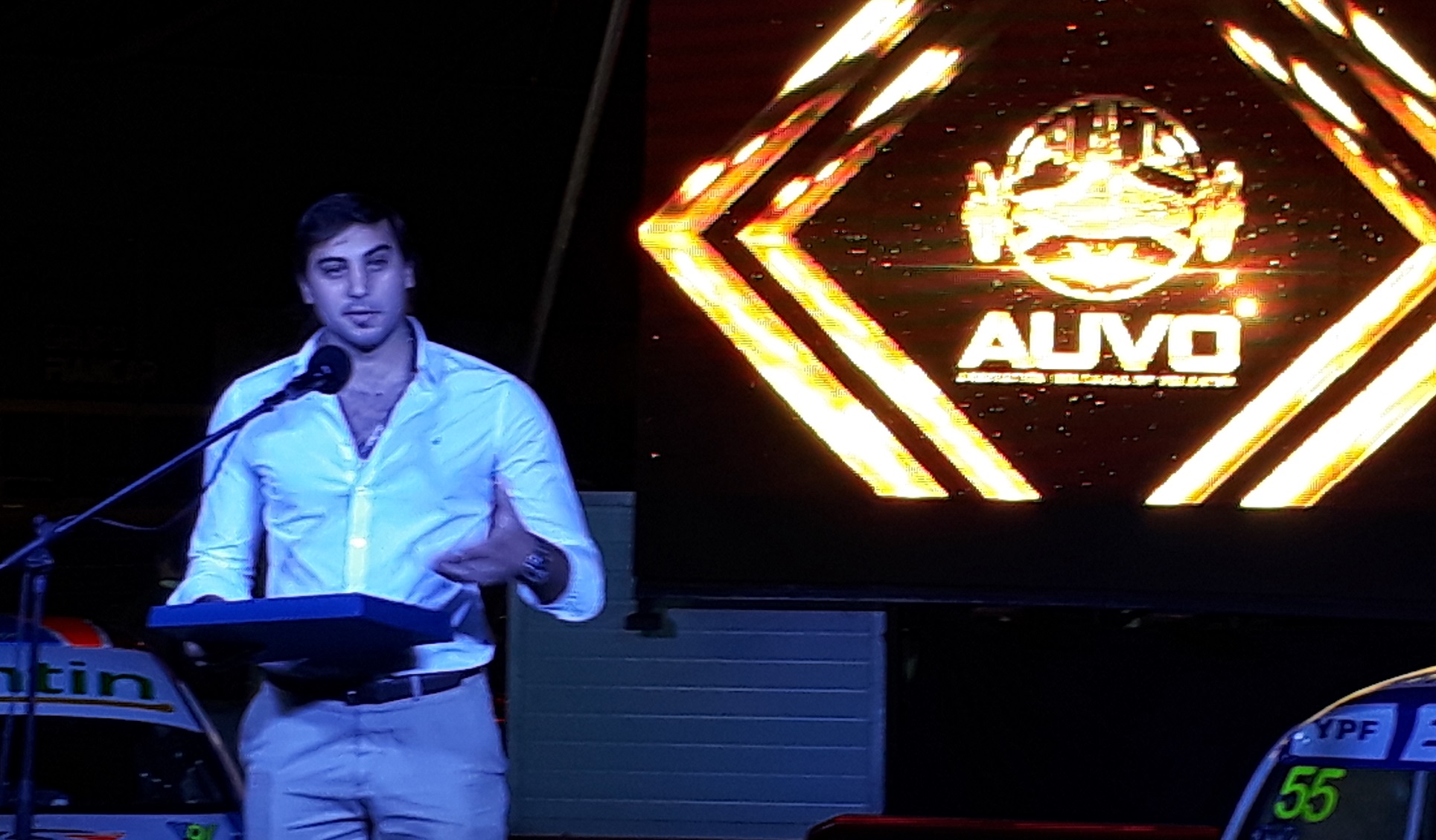 REVELACIÓN, EQUIPO Y AUTO