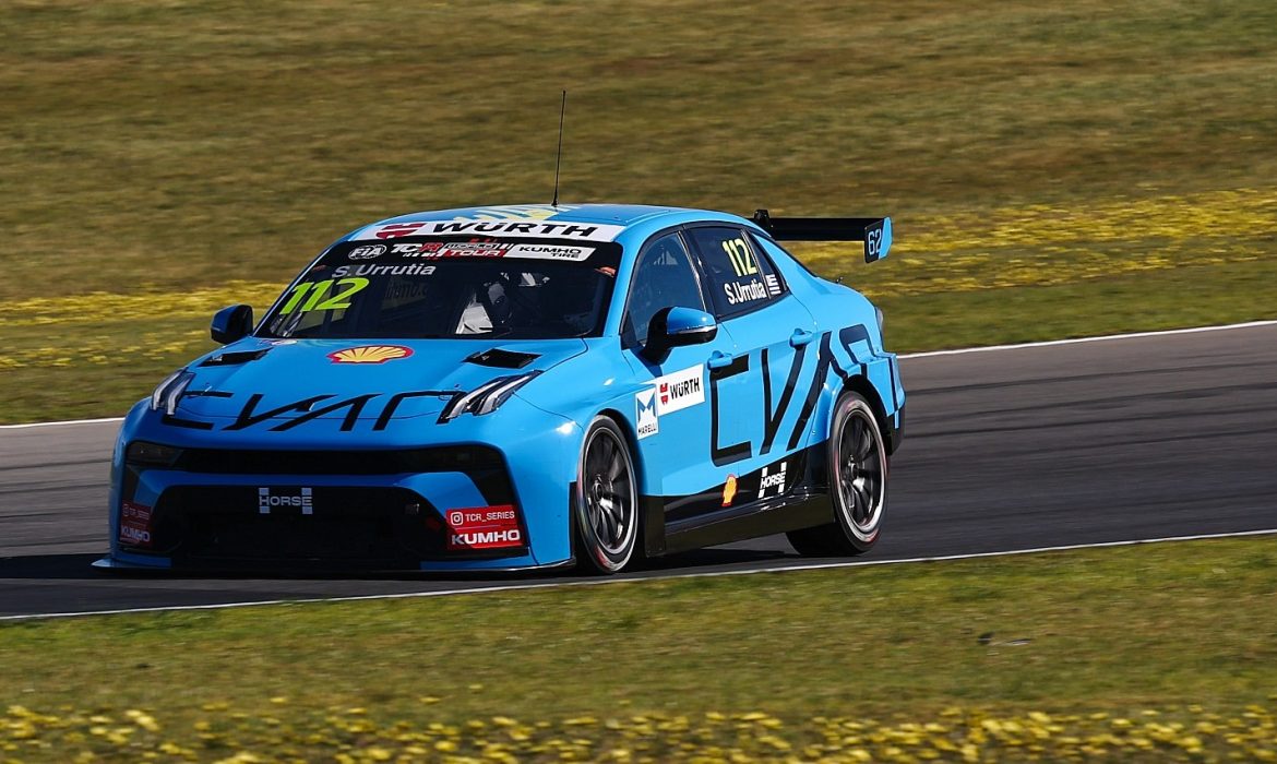 MUNDIAL TCR EN CHINA: URRUTIA PIENSA EN EL EQUIPO