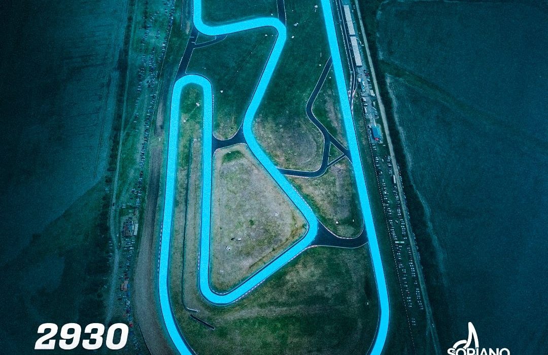 TODO APUNTA A MERCEDES: AUVO Y TC2000